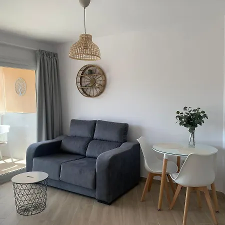 Sol Y Playa Apartment *
